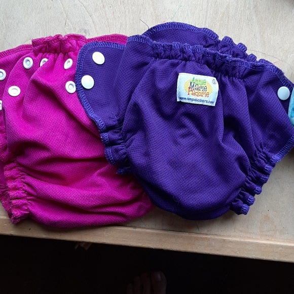 3 Swim cloth diapers & covers - Picture 6 of 6